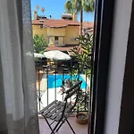 Hotel Danlin 2*